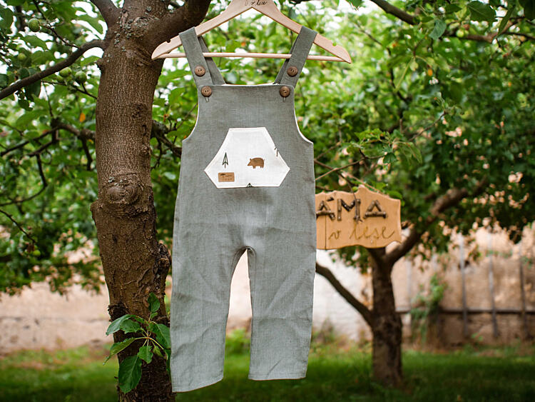 lněné lacláče - přírodní materiály na&nbsp;léto