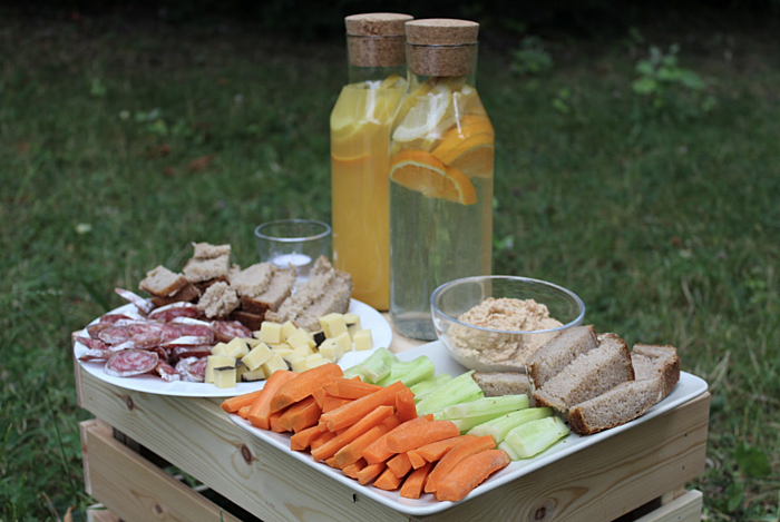 posezení Pod&nbsp;hvězdami piknik