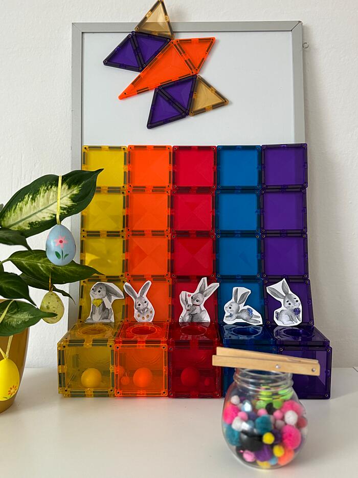 velikonoční aktivity s&nbsp;magnetickou stavebnicí Connetix - králičí nory